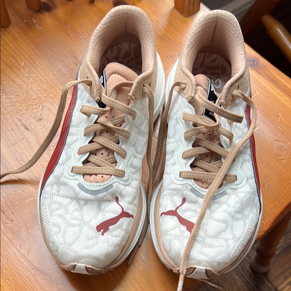 Puma Ciele White, Red and Tan